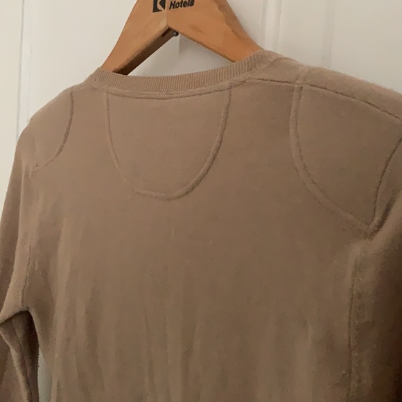 Burberry sweater - Picture 5 of 8